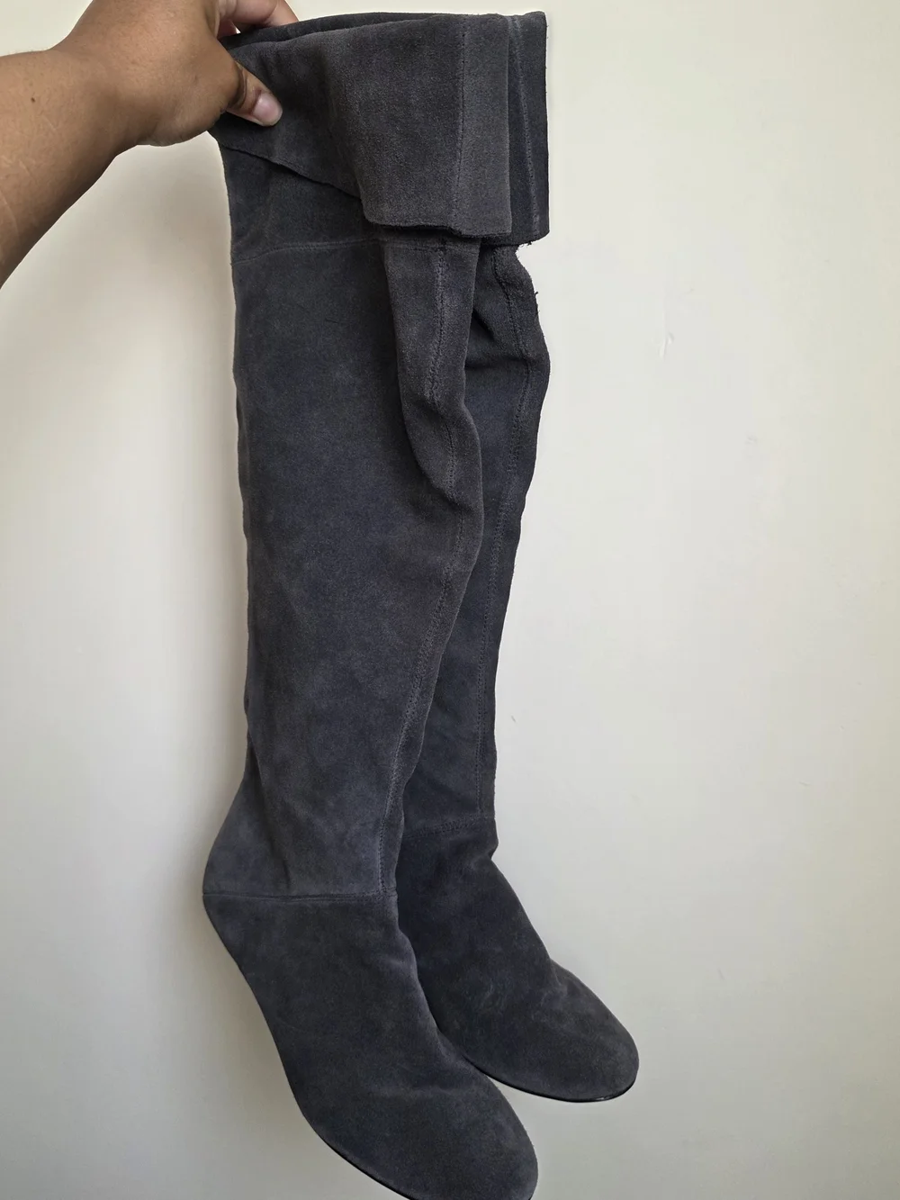 Steven By Steve Madden suede knee