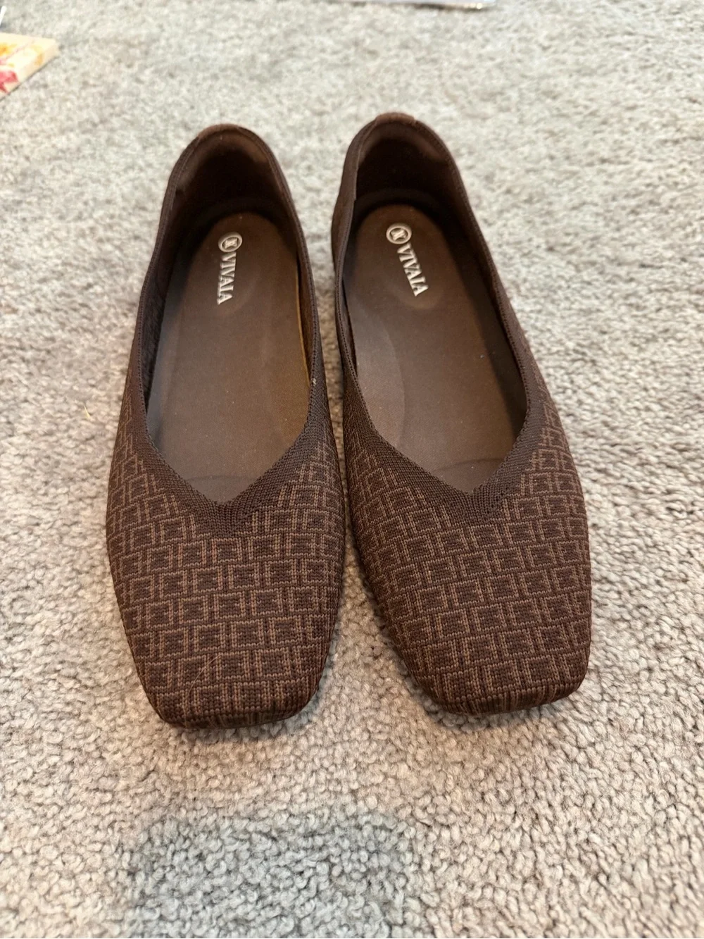 Vivaia like new…