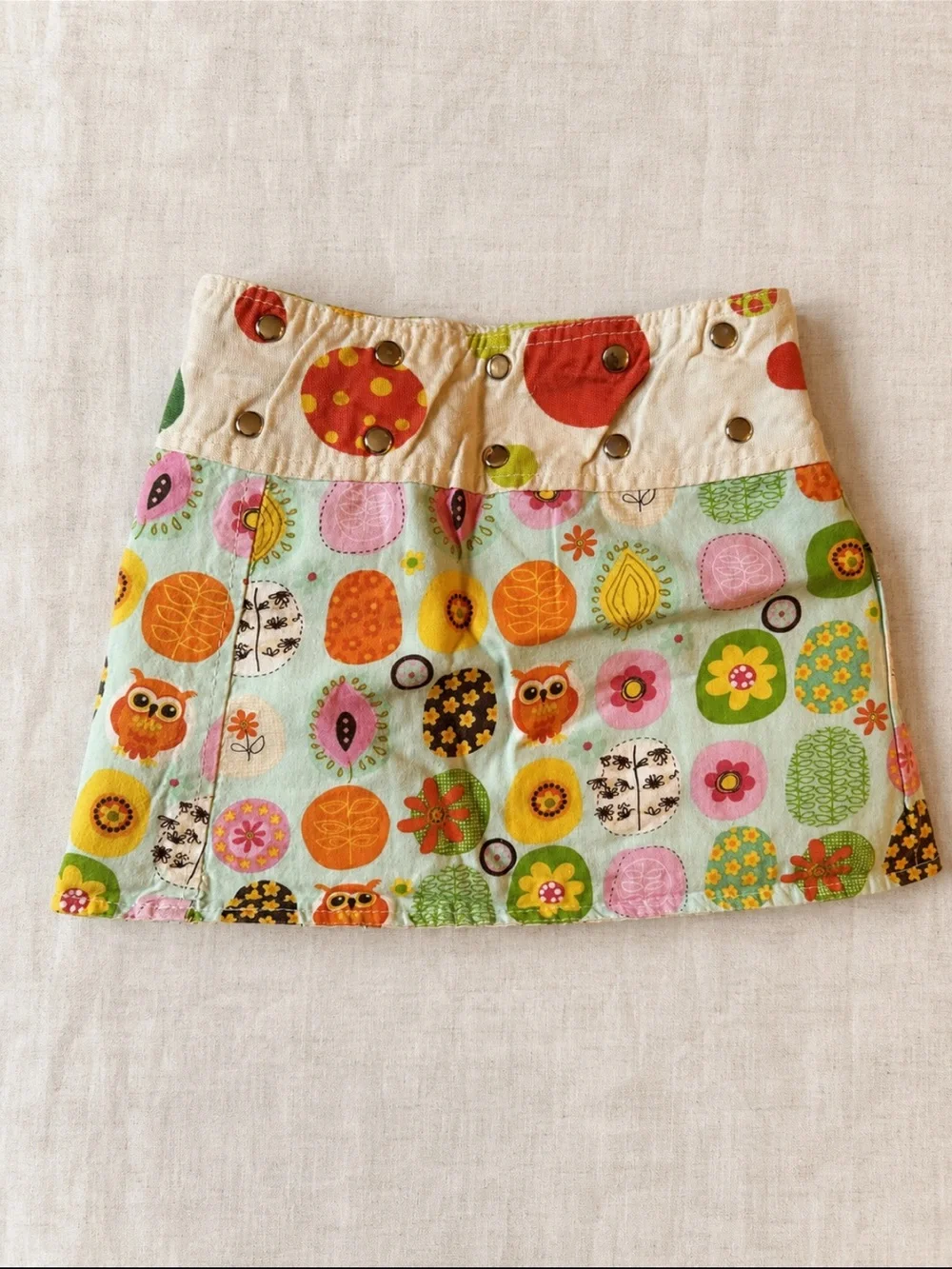 Colorful Owl & Floral Print Mini Skirt in Mint Green
