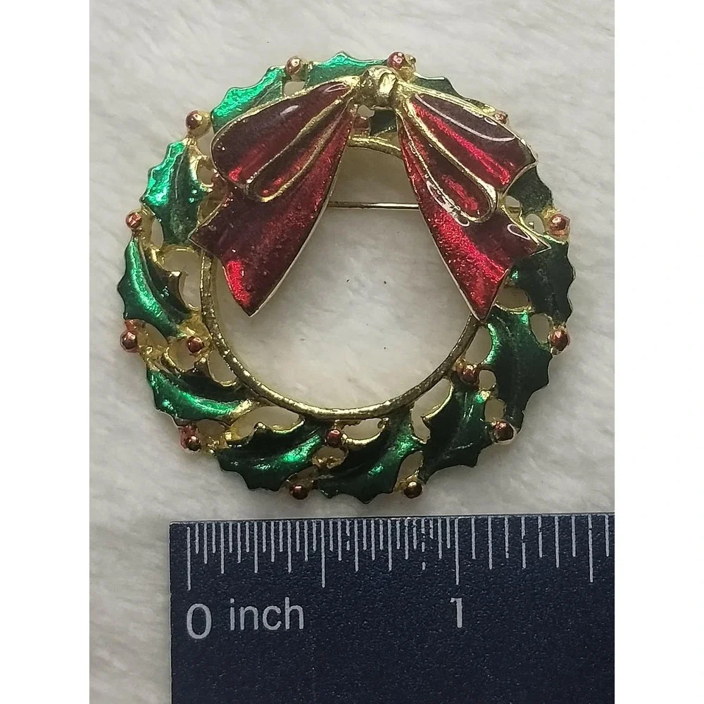 Unbranded festive gold