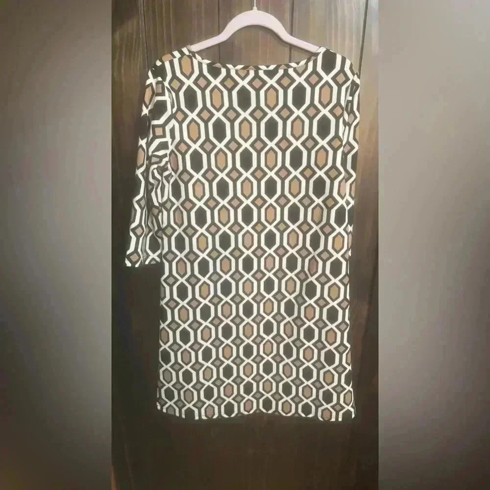 Vfish L Aline Jersey Knit Dress-Geometric Pattern. Size: Large