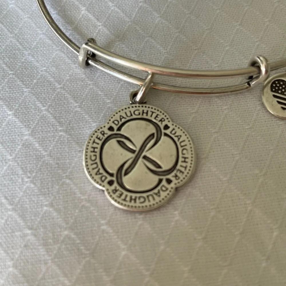 Alex and Ani Silver tone Infinite Love Daughter Expandable Bangle Bracelet. EUC.