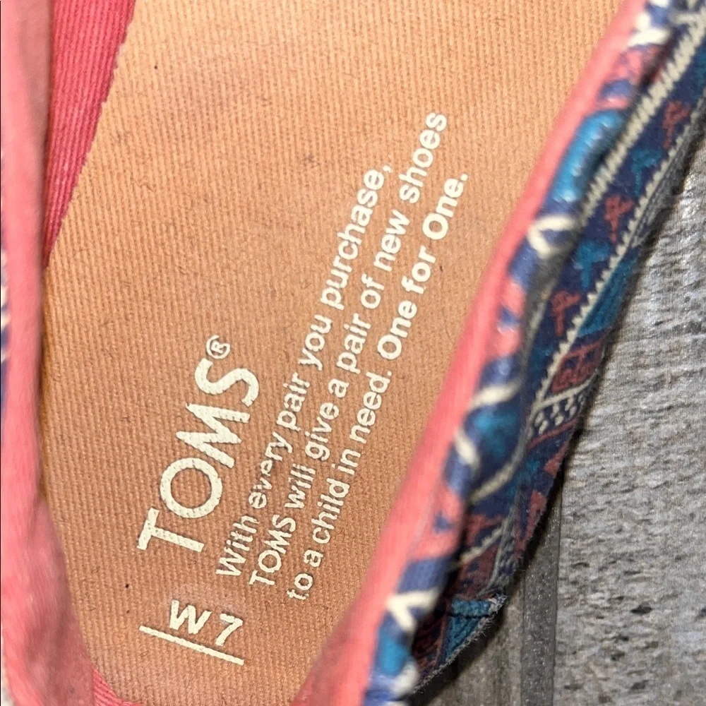 Toms slip design geometric