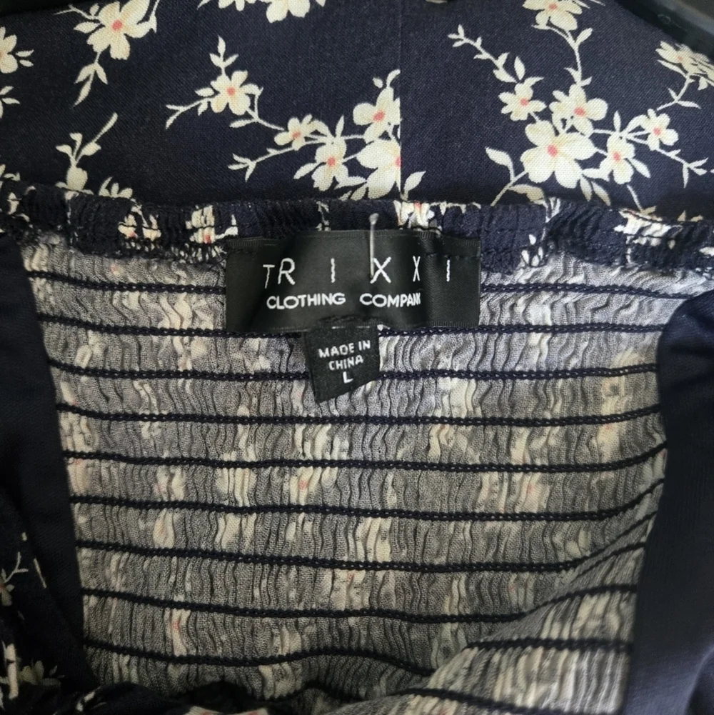 Trixxi Navy Blue Floral Mini Dress