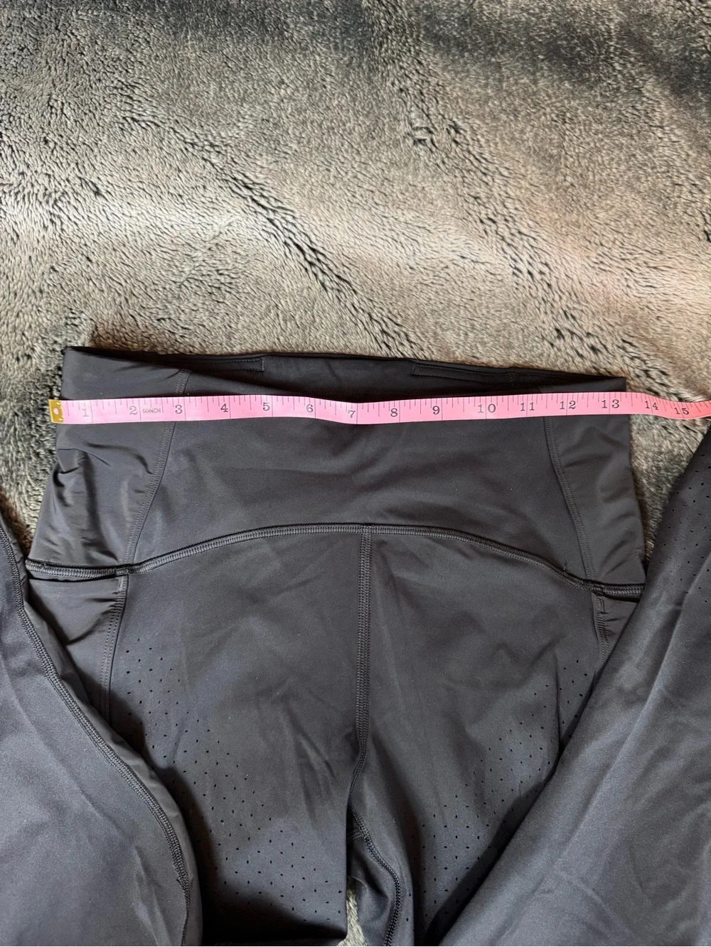 Lululemon Black Perforated Laser Cut Leggings Size [8]