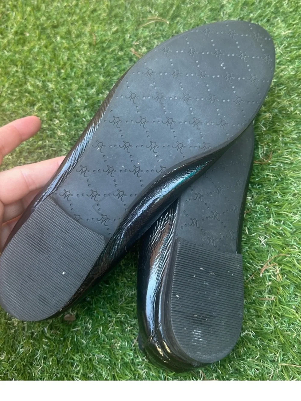 Johnston & Murphy sole sleek