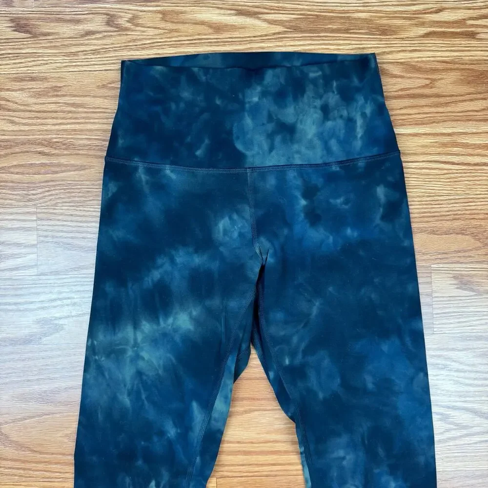 lululemon athletica activewear length approx