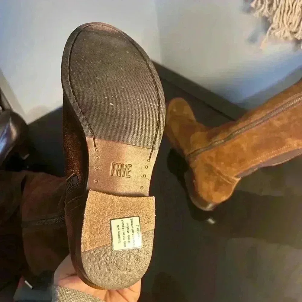 N/A frye brown