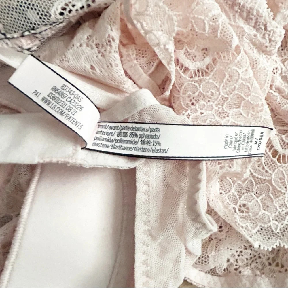 Victorias Secret chic pink