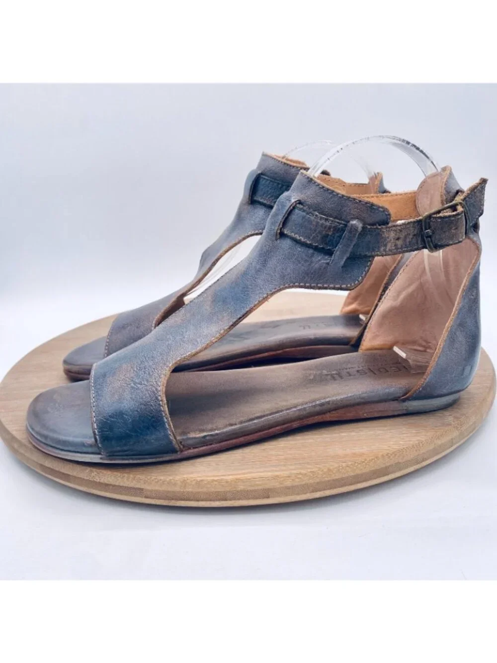 Bed|Stü bed|stu sandals