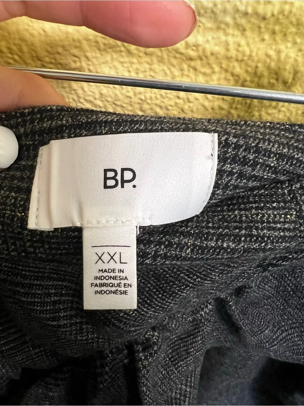 bp black knit