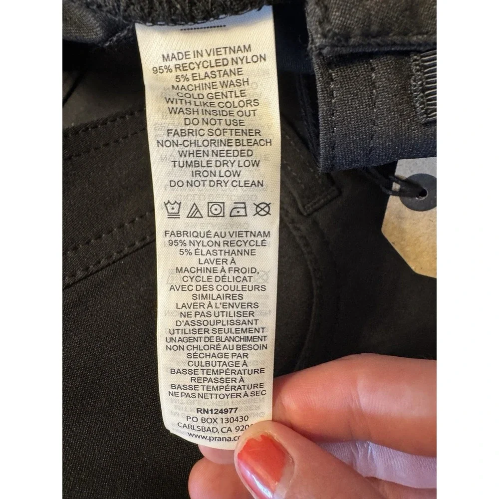 Prana halle short