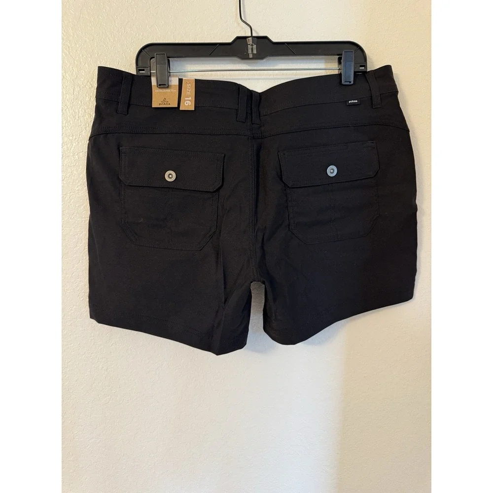 Prana halle short