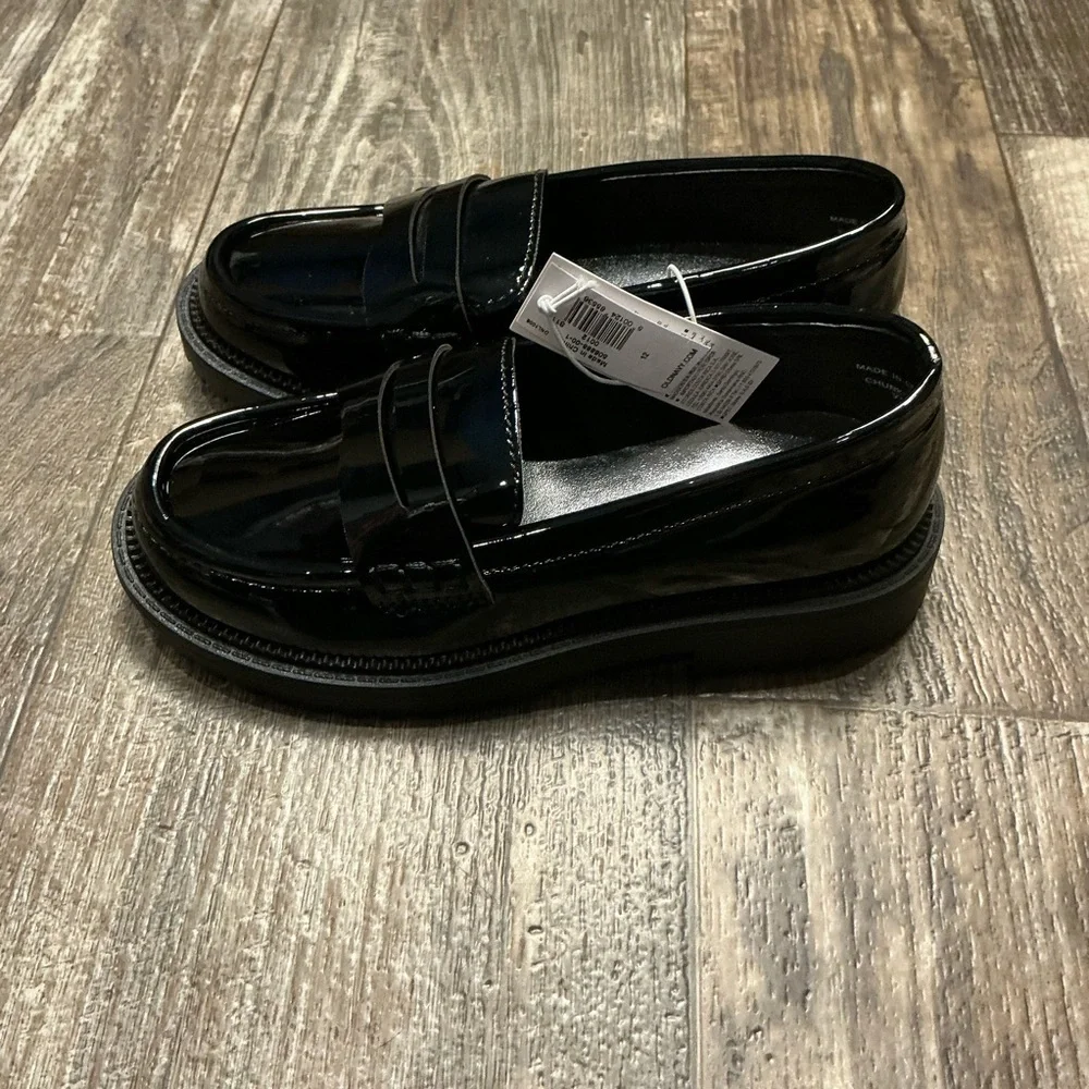 Kid’s Black Patent Lug Sole Penny Loafers Size 12