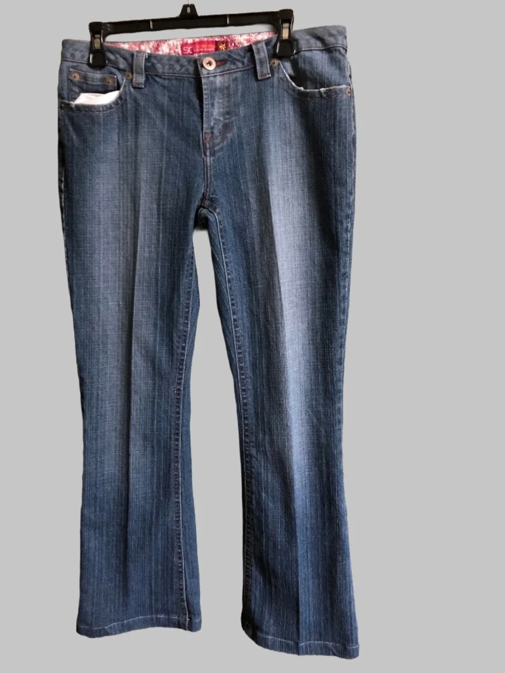 SO Stretch Y2K Embroidered Flap Pocket Flare Jeans Size 11 Hip Huggers Low Rise