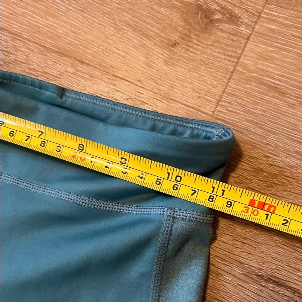 Nike Girl’s Teal Leggings Medium