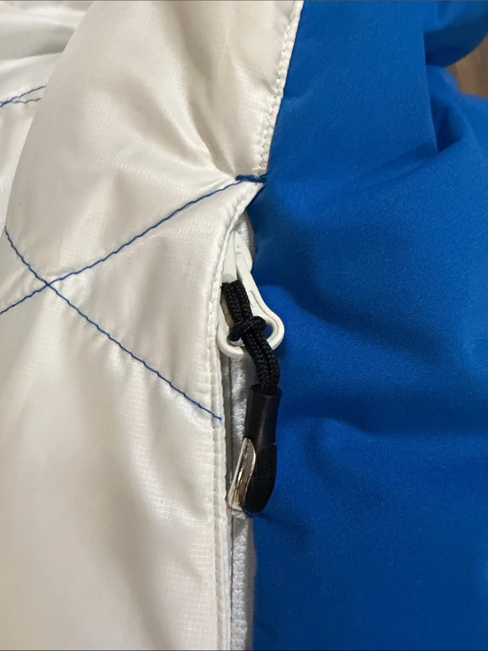 Brooks sleeveless quilted