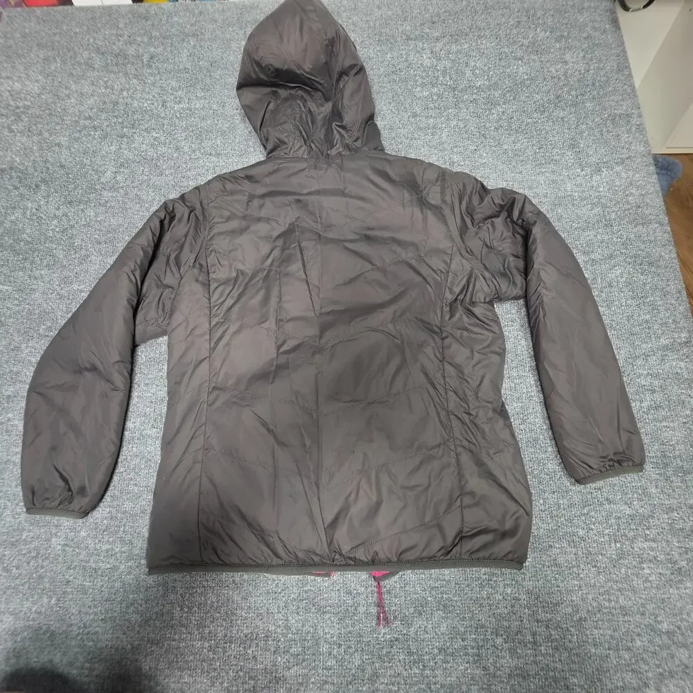 The North Face great logo different