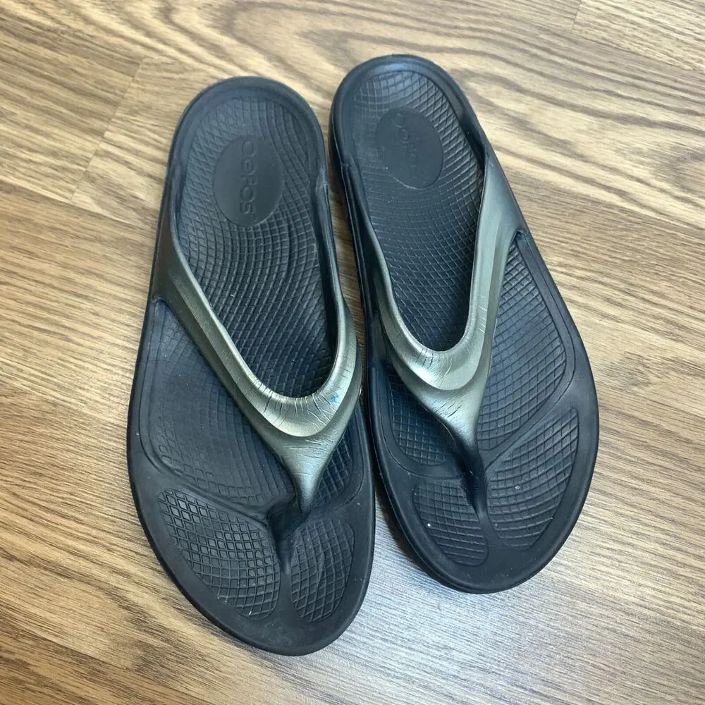 OOFOS answer size items