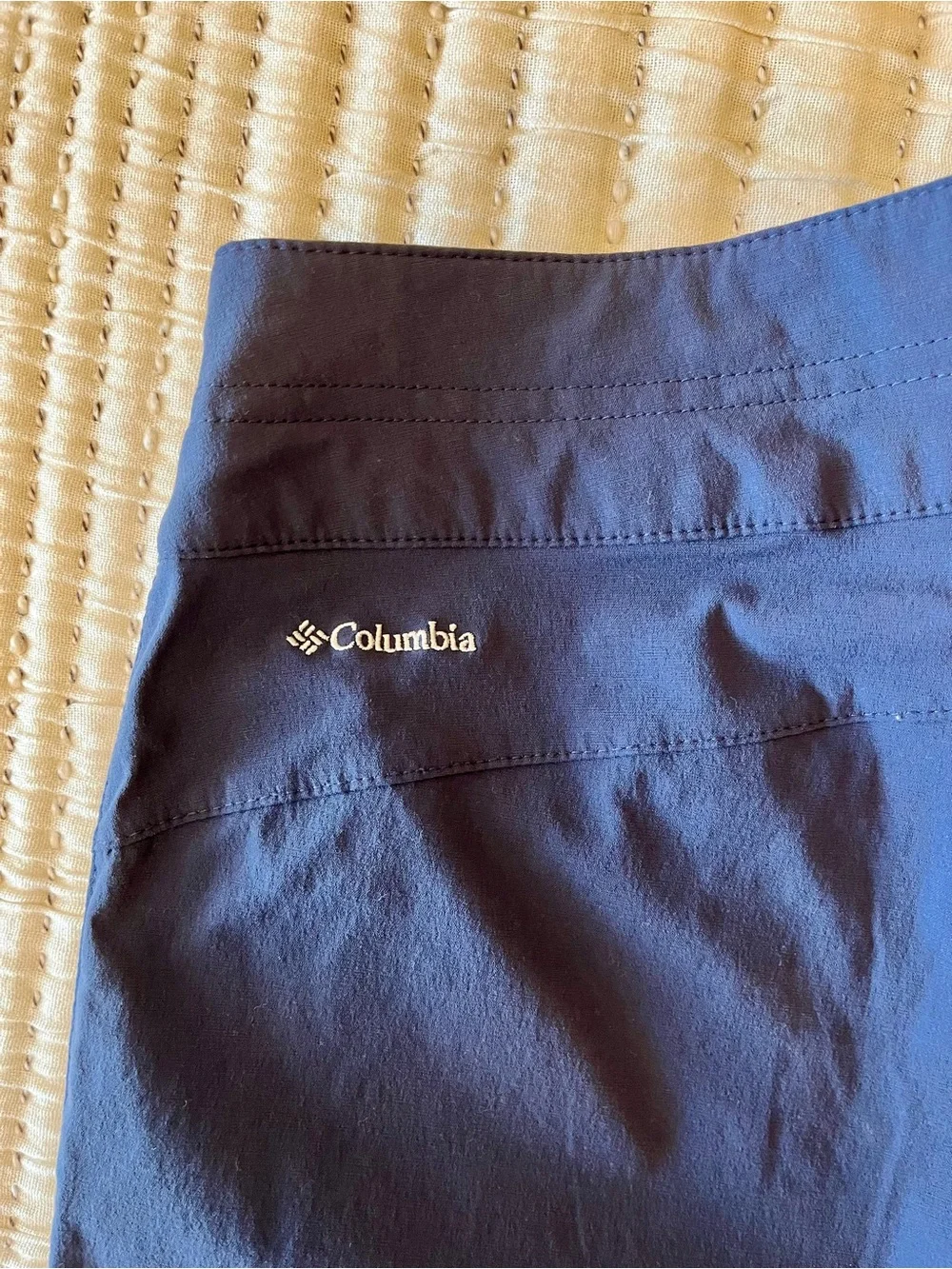 Columbia leg blue