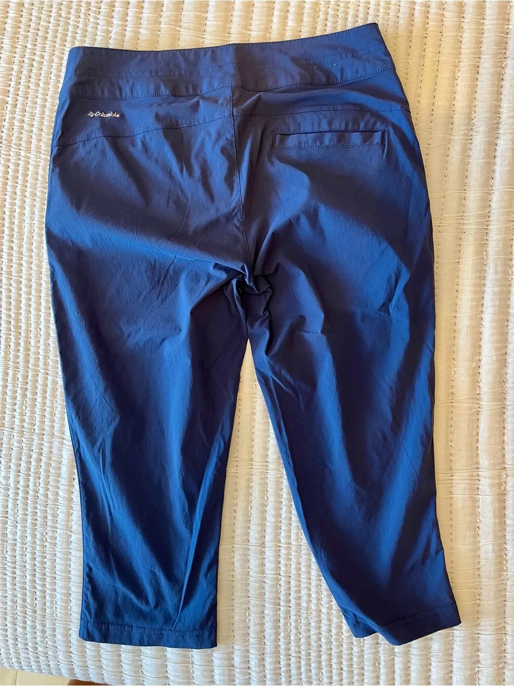 Columbia functional fabric cropped