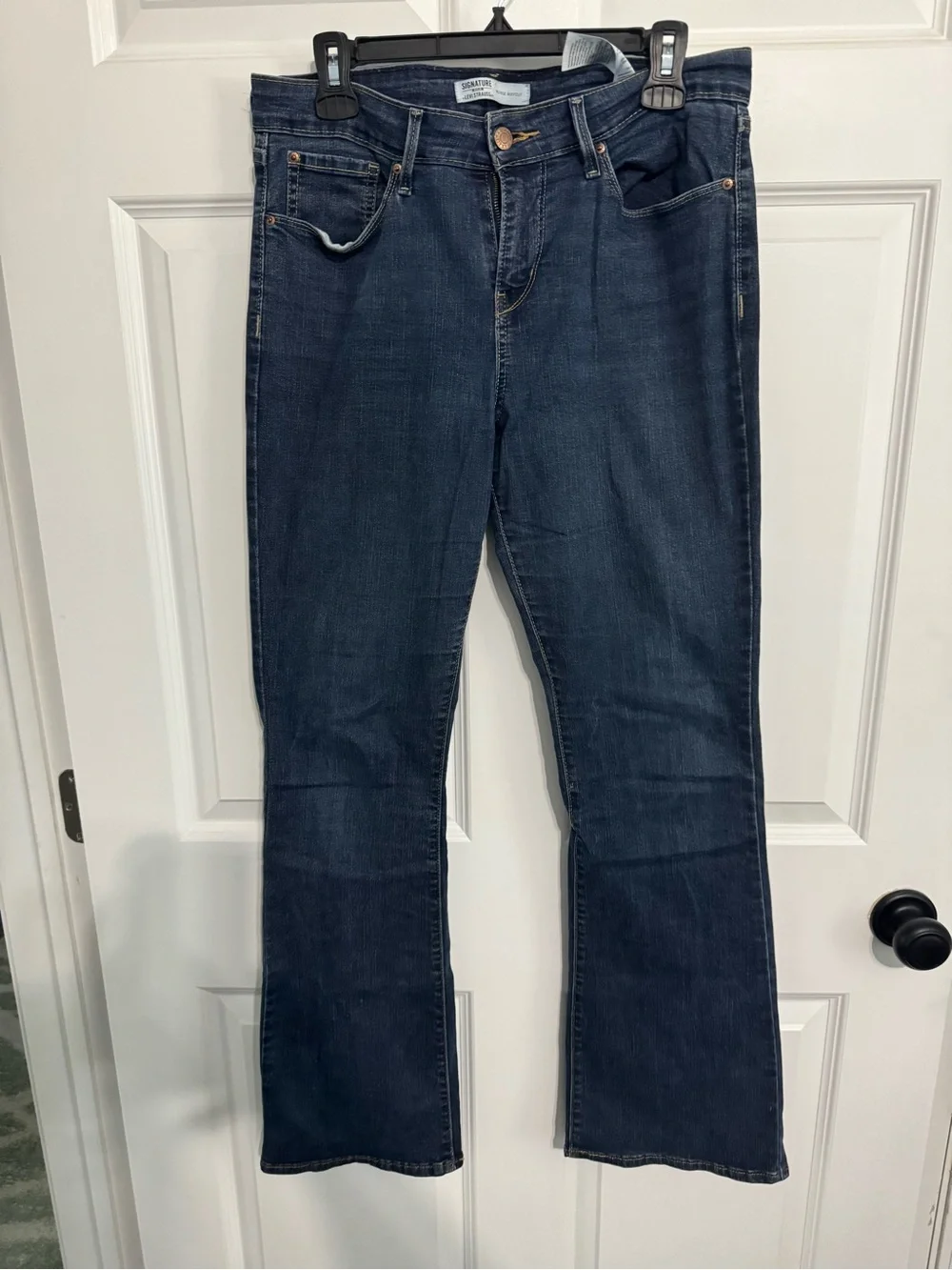 Signature by Levi Strauss three pairs