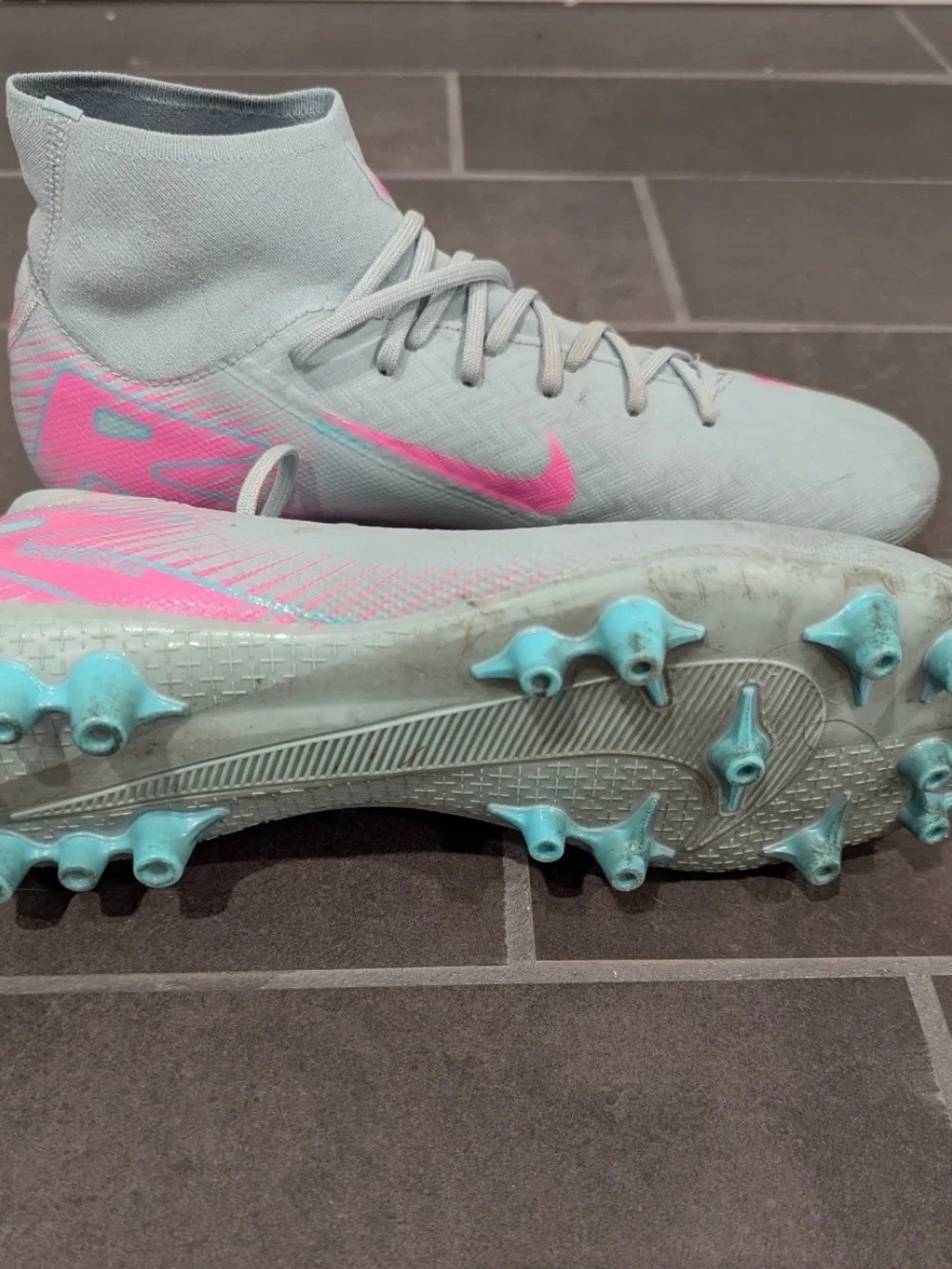 Nike almost new