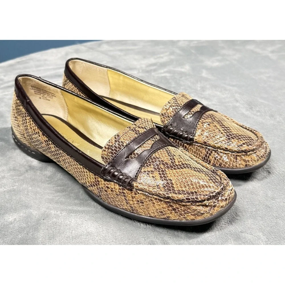 Anne Klein title anne