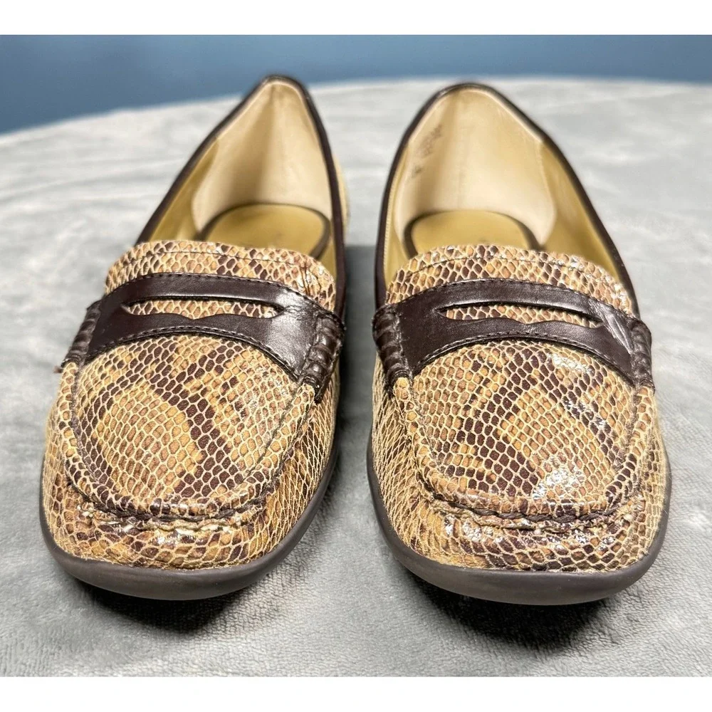 Anne Klein title anne