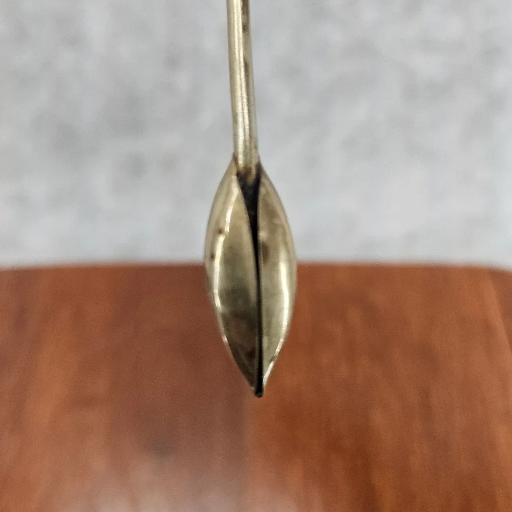 Brass Candle‎ Extinguisher Snuffer Rare Vtg Twist Edge W/ Bell Head Christmas