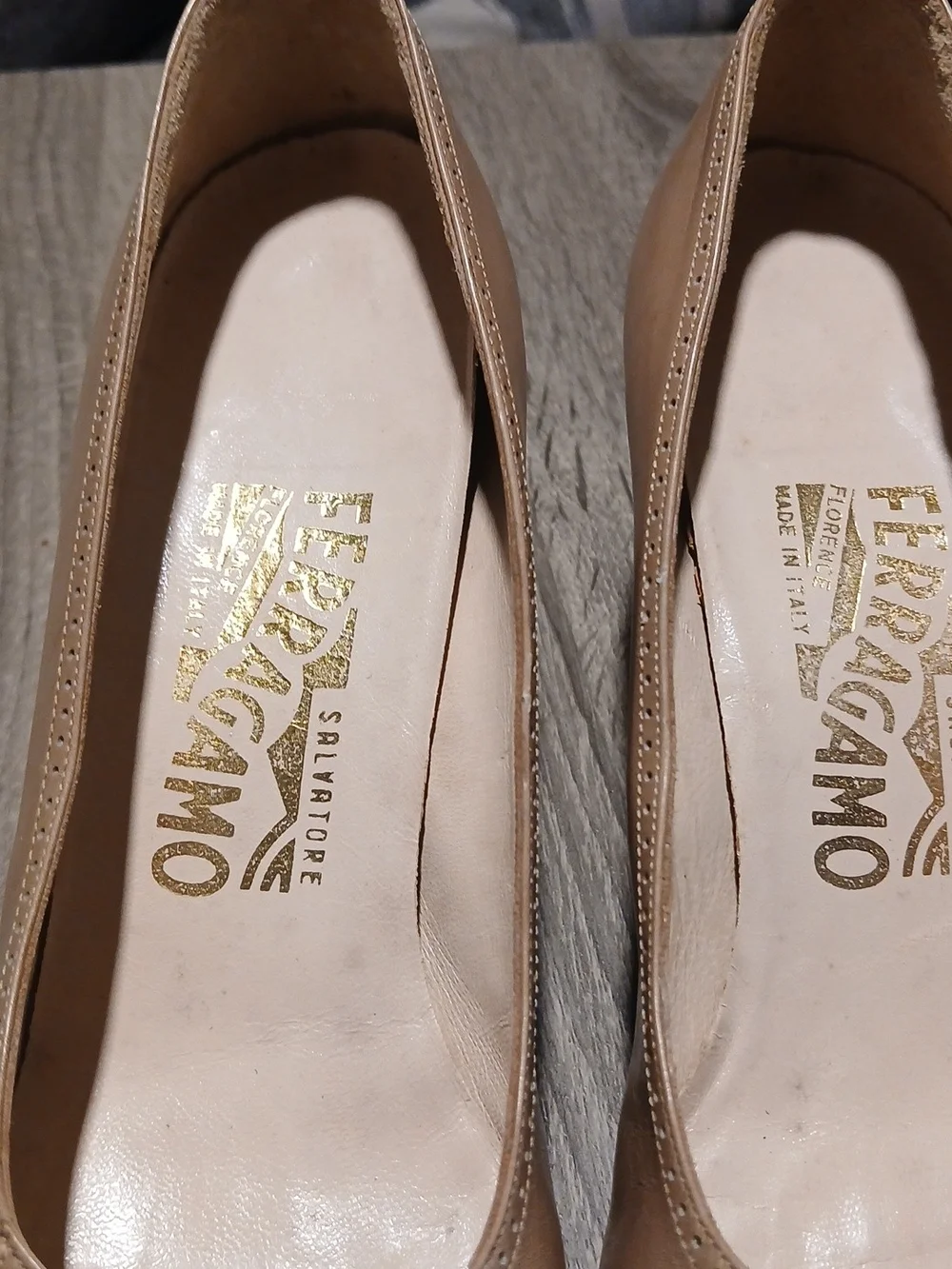 Salvatore Ferragamo classic salvatore
