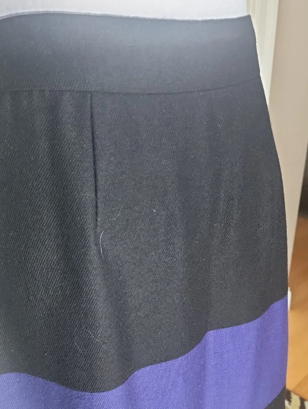 Lela Rose Black, Cobalt Blue & Tan Pleated Women’s Skirt