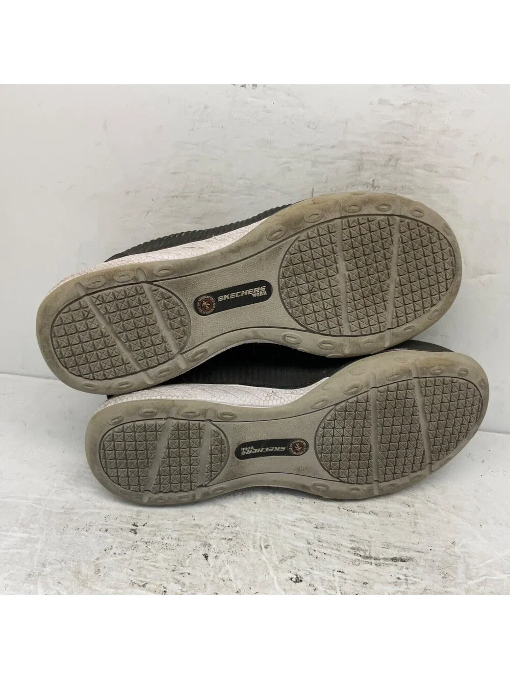 Skechers used shoes