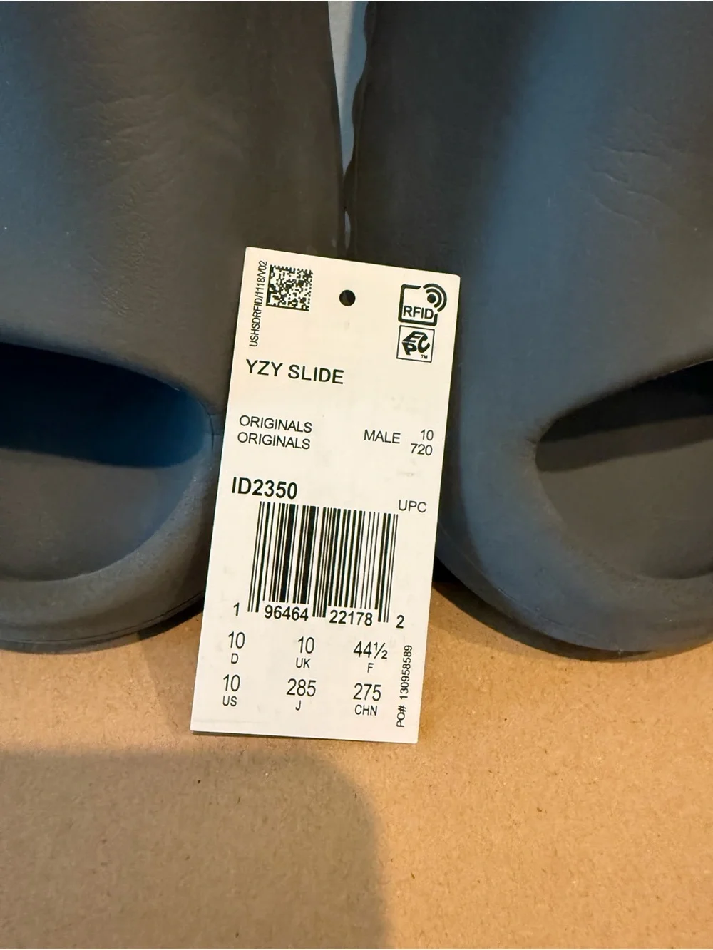 adidas yeezy slides