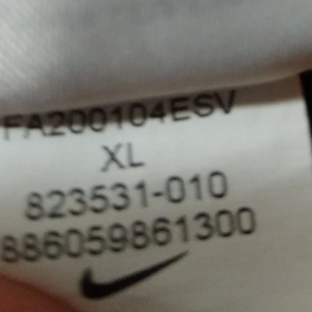 Vintage Y2K Nike Small Swoosh Zipper Hoodie Sweatshirt