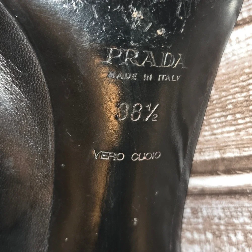 Sz 38.5 / 8.5 US Prada Y2K Black Leather Square Toe Block Heel Pumps Shoes VGUC