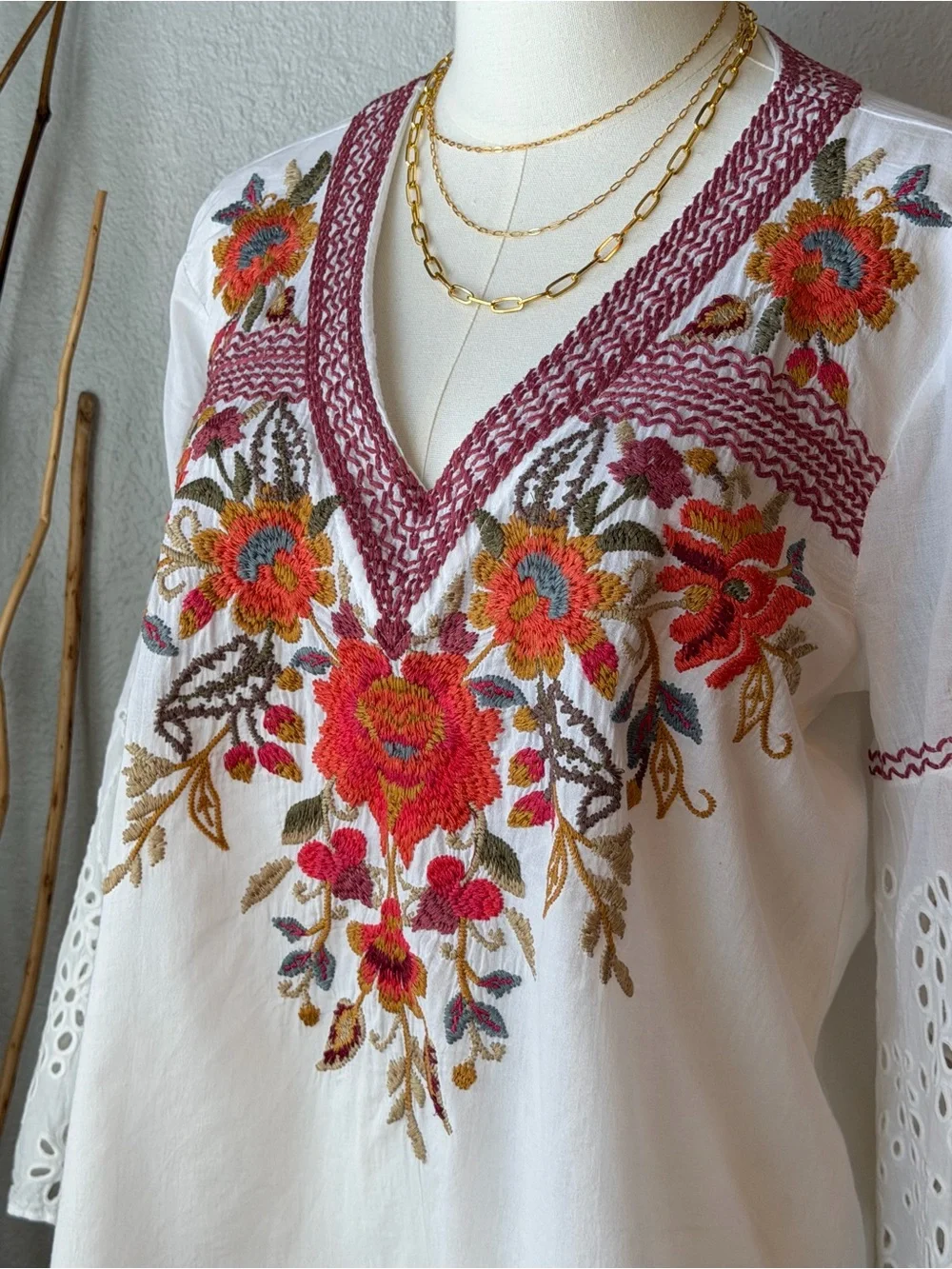 Johnny Was Embroidered V-Neck Bell Sleeve Top - White with Red Floral Sz Medium