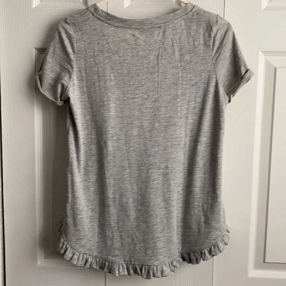 SHELN. WOMENS SHORT SLEEVE SHIRT. SIZE M
