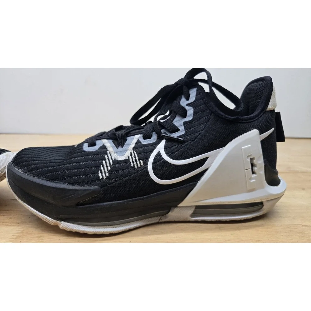 Nike LeBron James Witness VI 6 Black White Dark Obsidian DO9843-002 Men's 6.5