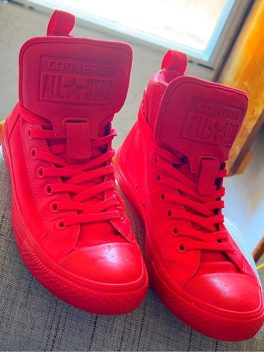 Converse very women’s adding