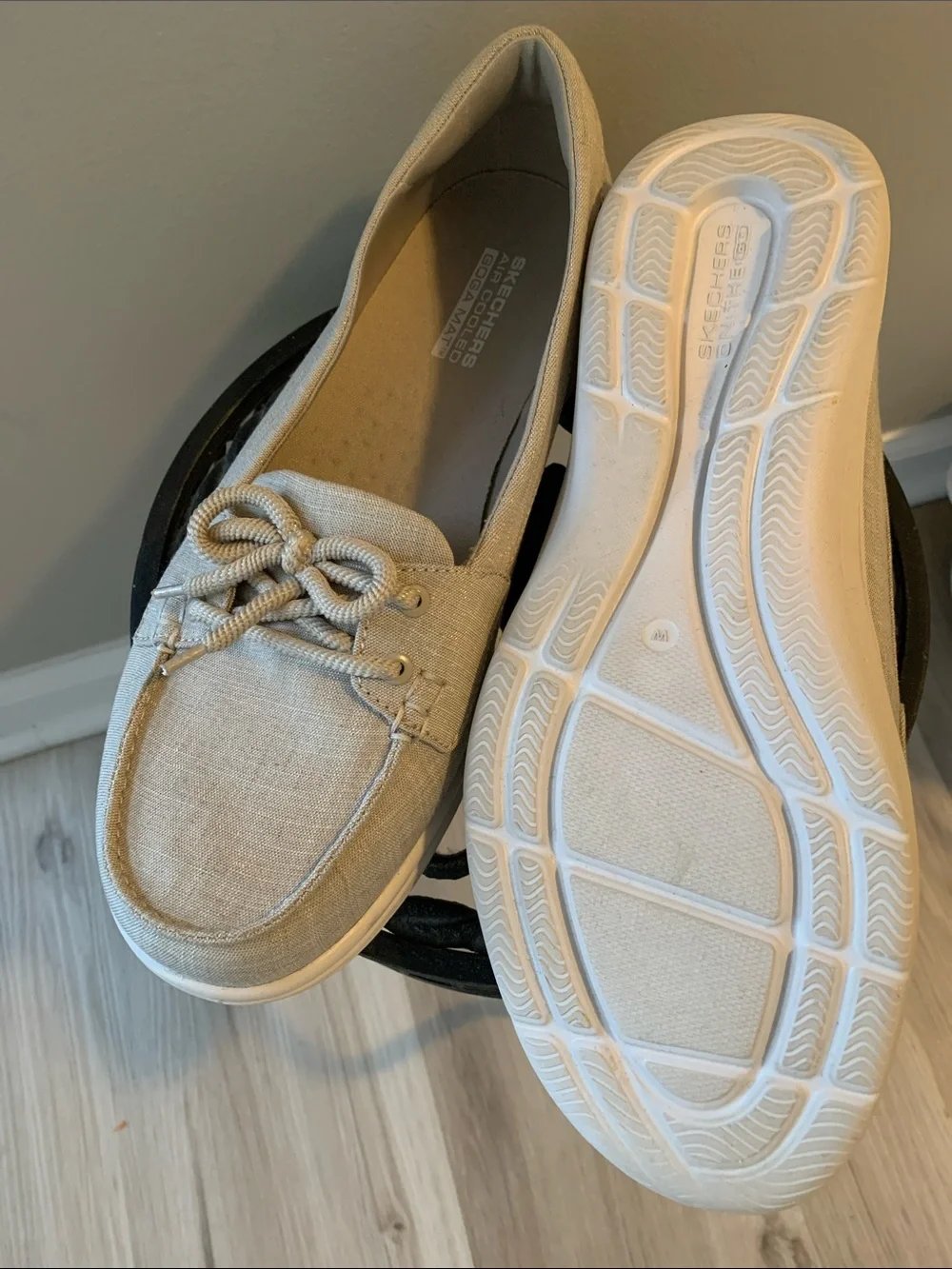 Skechers casual slip