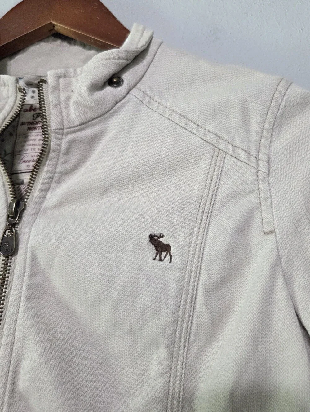 abercrombie kids classic cream
