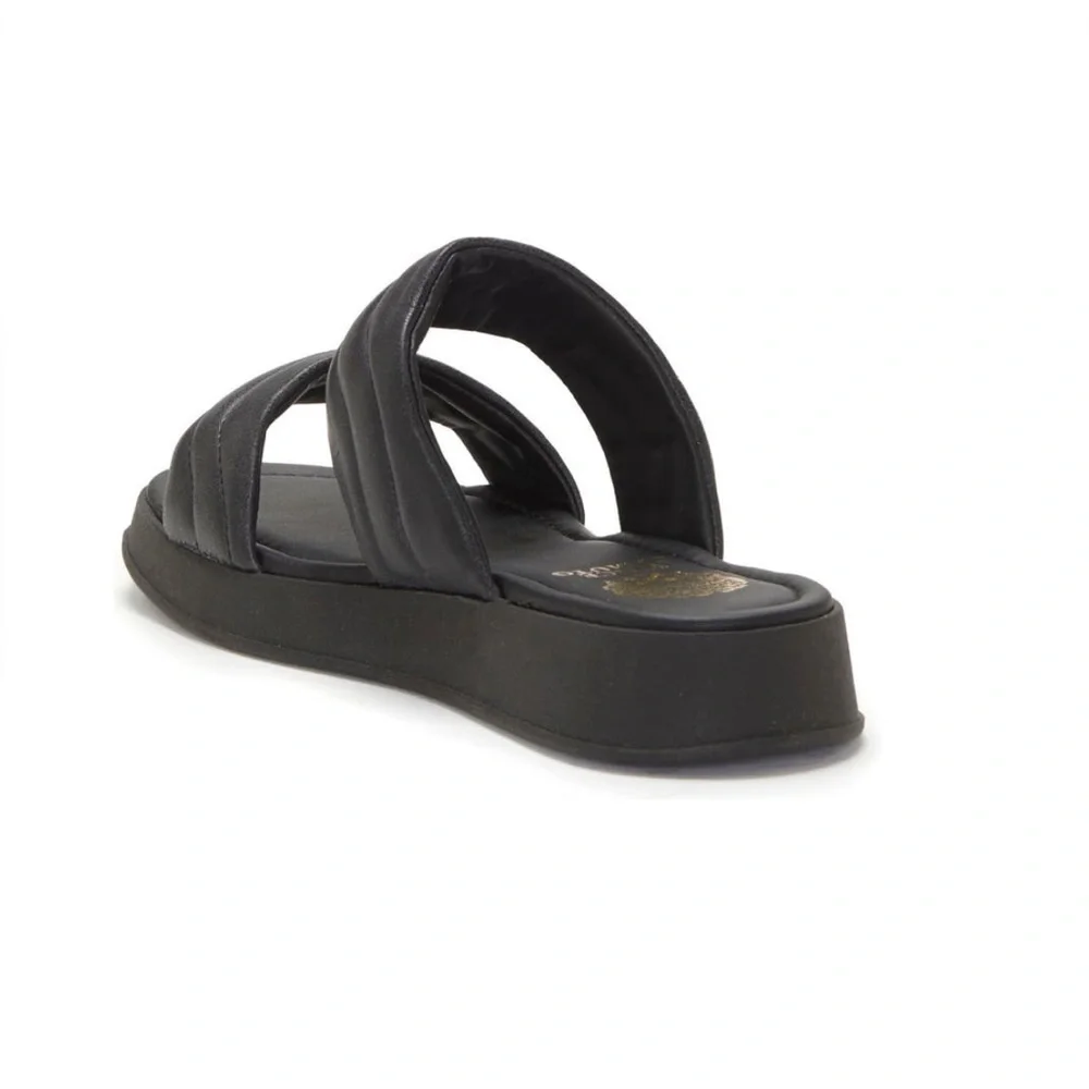 Vince Camuto brand new