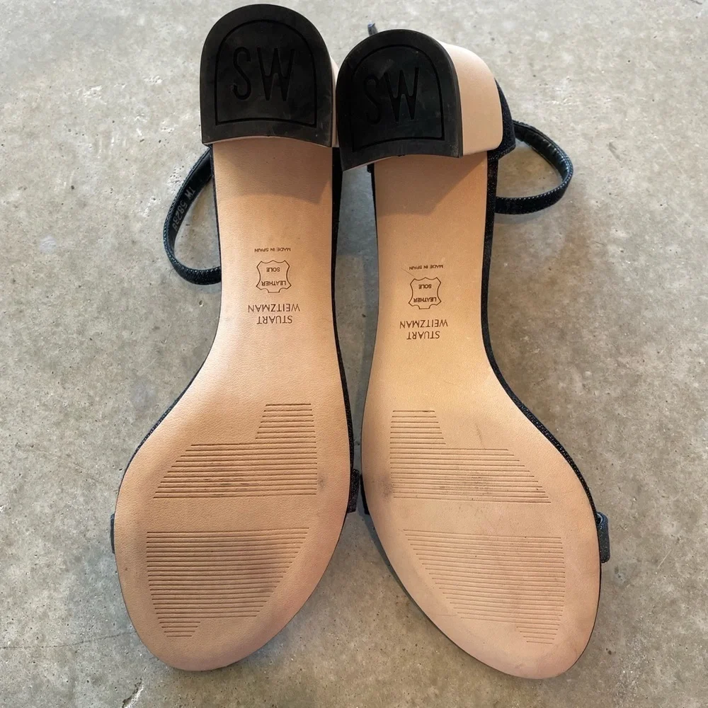 Stuart Weitzman •	brand stuart