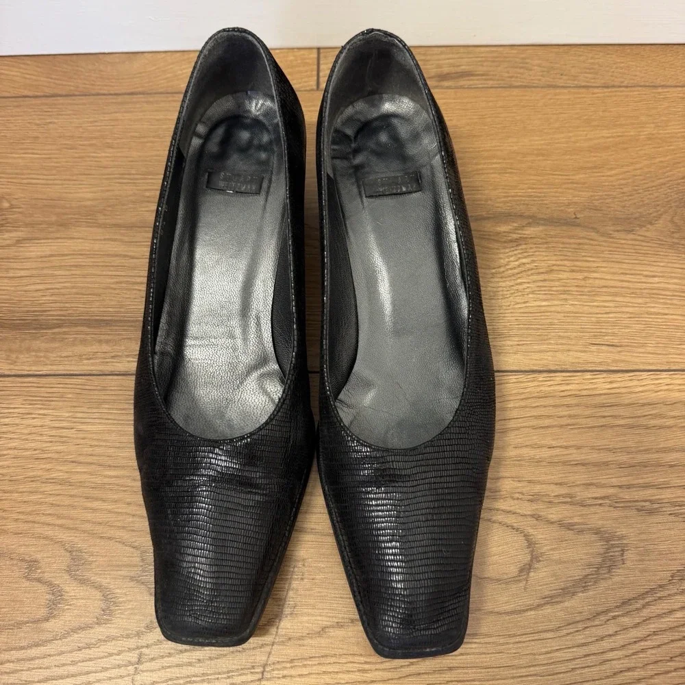 Stuart Weitzman stuart weitzman