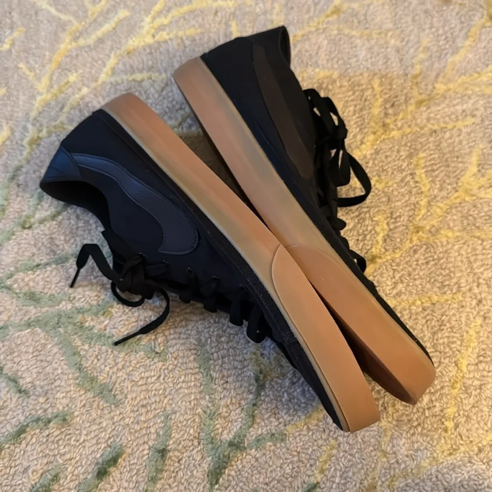 Nike these shoes