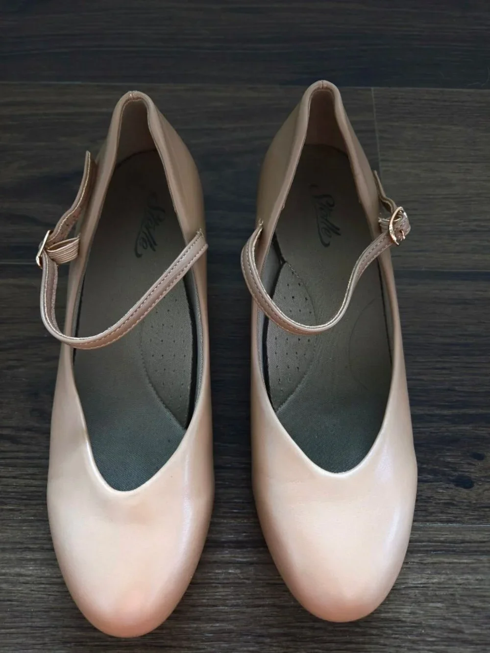 Stelle tan faux