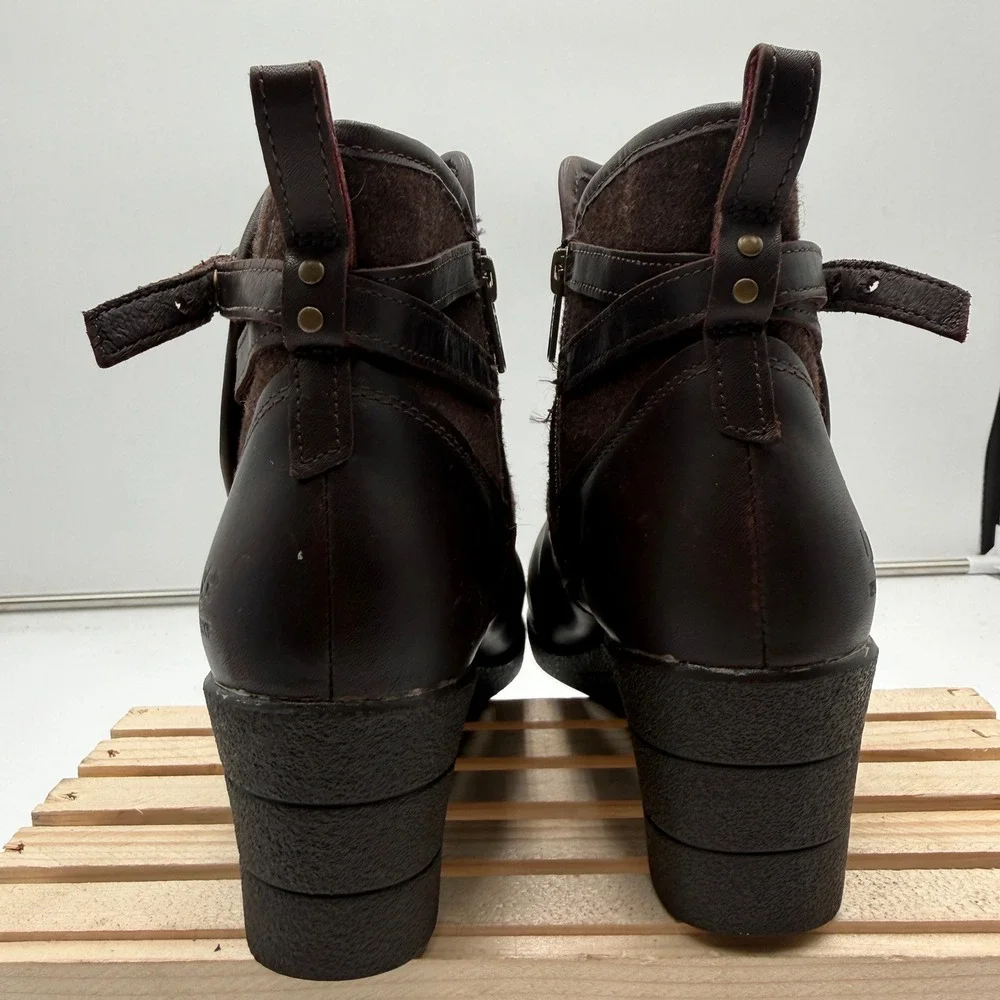 UGG emalie waterproof
