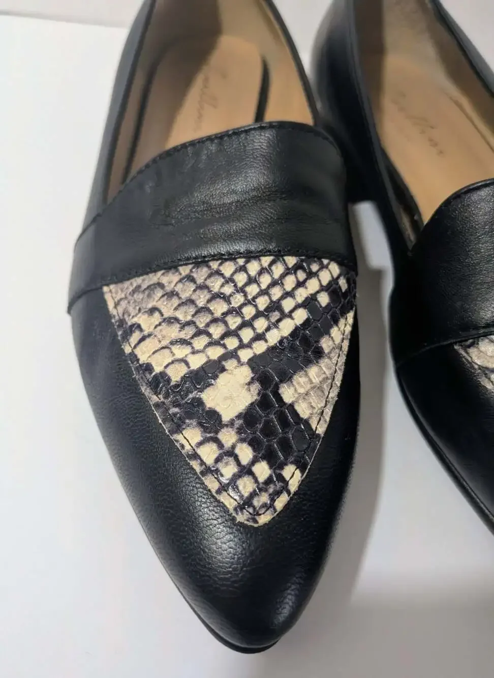 Avellini Black Leather Slip-on Pointed Toe Snake Print Loafers 859P Size 39