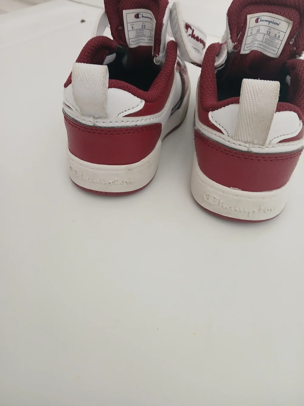 Champion stylish sneakers